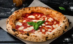Jak zrobić pizzę neapolitańską - unikaj najczęstszych błędów w przepisie