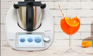 Pyszne drinki w Thermomixie, które zaskoczą Twoich gości