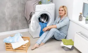 Jak wyprać poduszki z kanapy bez ryzyka uszkodzenia materiału