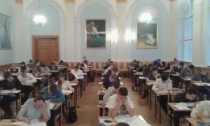 Jak napisać rozprawkę interpretacyjną: krok po kroku do sukcesu