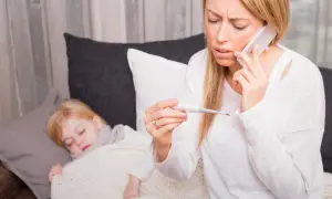 Kiedy jechać z dzieckiem na pogotowie? Objawy alarmowe