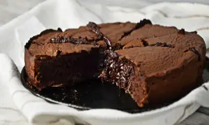 Ciasto czekoladowa lawa przepis – idealny deser na każdą okazję