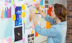Kto to jest Scrum Master i jak wpływa na sukces zespołu?