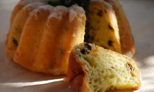 Pyszne ciasto drożdżowe zaparzane - sprawdzony przepis krok po kroku