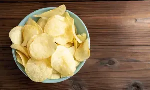 Ile kalorii mają chipsy Lay's? Zaskakujące dane, które musisz znać