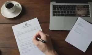 Jak napisać odwołanie od wypowiedzenia umowy o pracę - wzór i porady