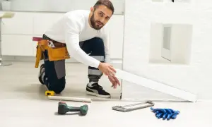 Jak skutecznie ciąć listwy przypodłogowe plastikowe - najlepsze narzędzia