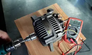 Jak zrobić elektrownię wiatrową z alternatora - proste kroki i porady