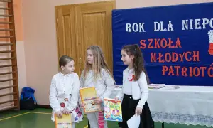 Motyw małej ojczyzny w literaturze: jak kształtuje naszą tożsamość