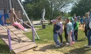 Wieś co zagroda edukacyjna: odkryj unikalne programy i atrakcje