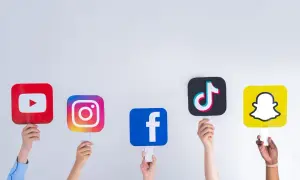 Jak usunąć grupę na Facebooku – proste kroki, aby uniknąć problemów
