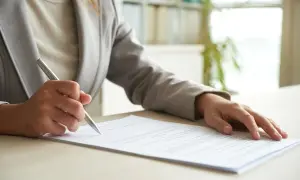 Jak napisać pozew rozwodowy - uniknij najczęstszych błędów i problemów