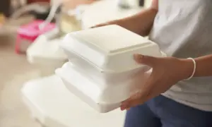 Gdzie segregować styropian, aby uniknąć problemów z recyklingiem?