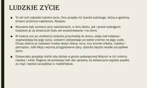 Tekst o Mojrach, boginiach losu, które przędą nić życia. Wzywane przy narodzinach, ślubach, a nawet wyścigach.