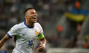 Kylian Mbappé statystyki: Zaskakujące osiągnięcia i forma napastnika