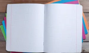 Ile potrzeba zeszytów do 4 klasy? Sprawdź, by nie przepłacić!
