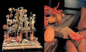 Un presepe barocco e un artigiano che scolpisce il corallo di Trapani, un'arte preziosa.