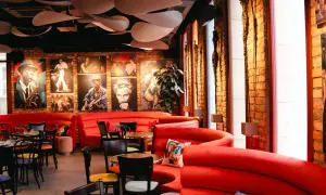 Gdzie zjeść w Poznaniu? Najlepsze restauracje, które musisz znać