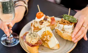 Encuentra las mejores tapas cerca de ti: Secretos para tapear como un experto