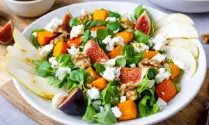 Kürbis im Salat: Rezepte, Tipps & die besten Sorten für Herbst