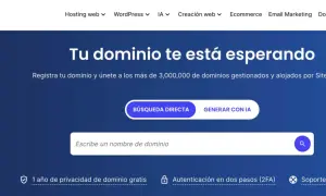 Tu dominio te espera. Usa la IA para crear dominio o búscalo directamente. Más de 3 millones de dominios gestionados por SiteGround.