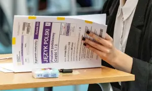 Jak zacząć rozprawkę maturalną: skuteczne sposoby na wstęp