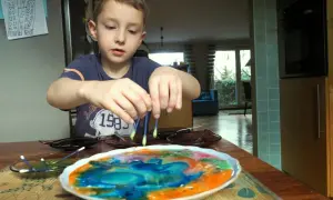 Magiczne eksperymenty z barwnikami dla dzieci odkryj naukę!