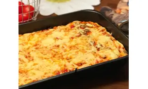 Jak zrobić, żeby ciasto na pizzę było miękkie i puszyste?