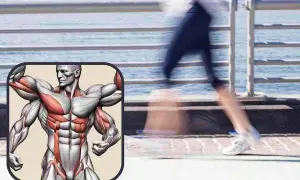 Muscoli definiti in primo piano, mentre sullo sfondo una persona corre, mostrando l'importanza della camminata per la forma fisica.
