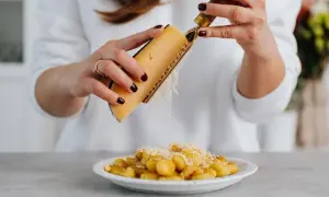 Co zamiast parmezanu? Najlepsze zamienniki, które musisz znać