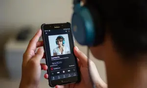 Jak pobrać z YouTube w prosty sposób i uniknąć zagrożeń