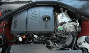 Silnik BMW 118d z turbosprężarką TwinPower Turbo.