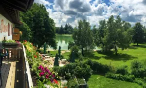 Pension Seebad Sulzberg: Ihr Traumurlaub direkt am Allgäuer See
