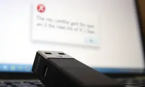 Jak znaleźć pendrive na komputerze i uniknąć frustracji z jego brakiem