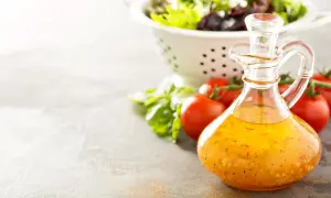 Sos winegret, który się nie rozwarstwia? Poznaj niezawodny przepis!