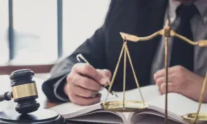 Jak rozliczyć spadek w urzędzie skarbowym i uniknąć błędów?