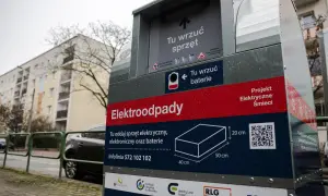 Pojemniki na elektrośmieci: co wrzucamy, aby chronić środowisko?