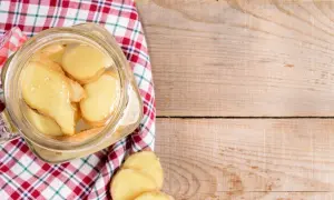 Jak podnieść niskie ciśnienie u starszej osoby - skuteczne metody i porady