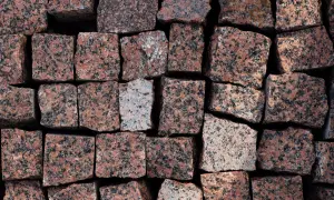 Samodzielne obrzeże z kostki: Uniknij błędów, zrób to dobrze!