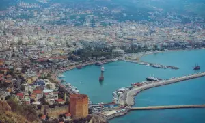 Antalya: Co zwiedzić poza plażami? Niezapomniane atrakcje i wskazówki