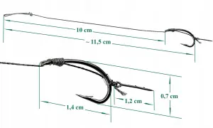 Przypon do metody z haczykiem o długości 1,4 cm i zadziorem 1,2 cm. Całkowita długość przyponu to ok. 11,5 cm.