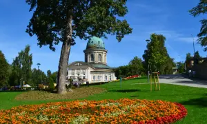 Lądek-Zdrój sanatorium dla seniora: przewodnik po leczeniu i cenach