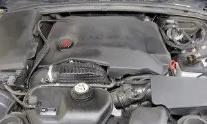 Jaguar XF 2.2 Diesel: Ekonomiczny wybór czy skarbonka? Sprawdź!