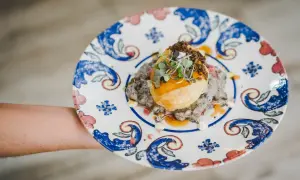 El Árbol Tapas: Menú, precios y por qué es tu próxima parada.
