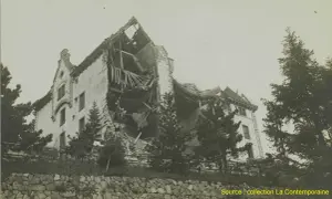 Un sanatorium des Vosges, autrefois majestueux, est aujourd'hui en ruines, témoignant d'une destruction massive.