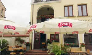Gdzie zjeść w Chojnicach? Odkryj najlepsze restauracje i smaki