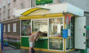 Ile można zarobić na kiosku? Prawda o dochodach i wyzwaniach w branży