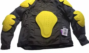 Ochraniacze motocyklowe Level 1 czy 2? Złoty standard ochrony
