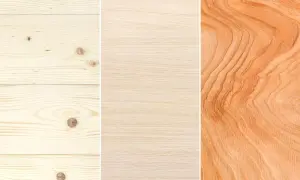 Tres tipos de madera conífera: pino claro con nudos, abeto pálido y cedro rojizo con vetas marcadas.