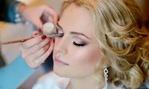 Makijaż na wesele krok po kroku: Trwały efekt, który zachwyci!
